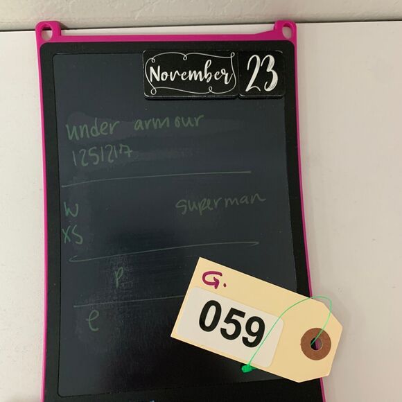 Under Armour Heatgear Fitted Shirt Womens Extra Small Superman Logo Raglan Tee - Picture 9 of 10